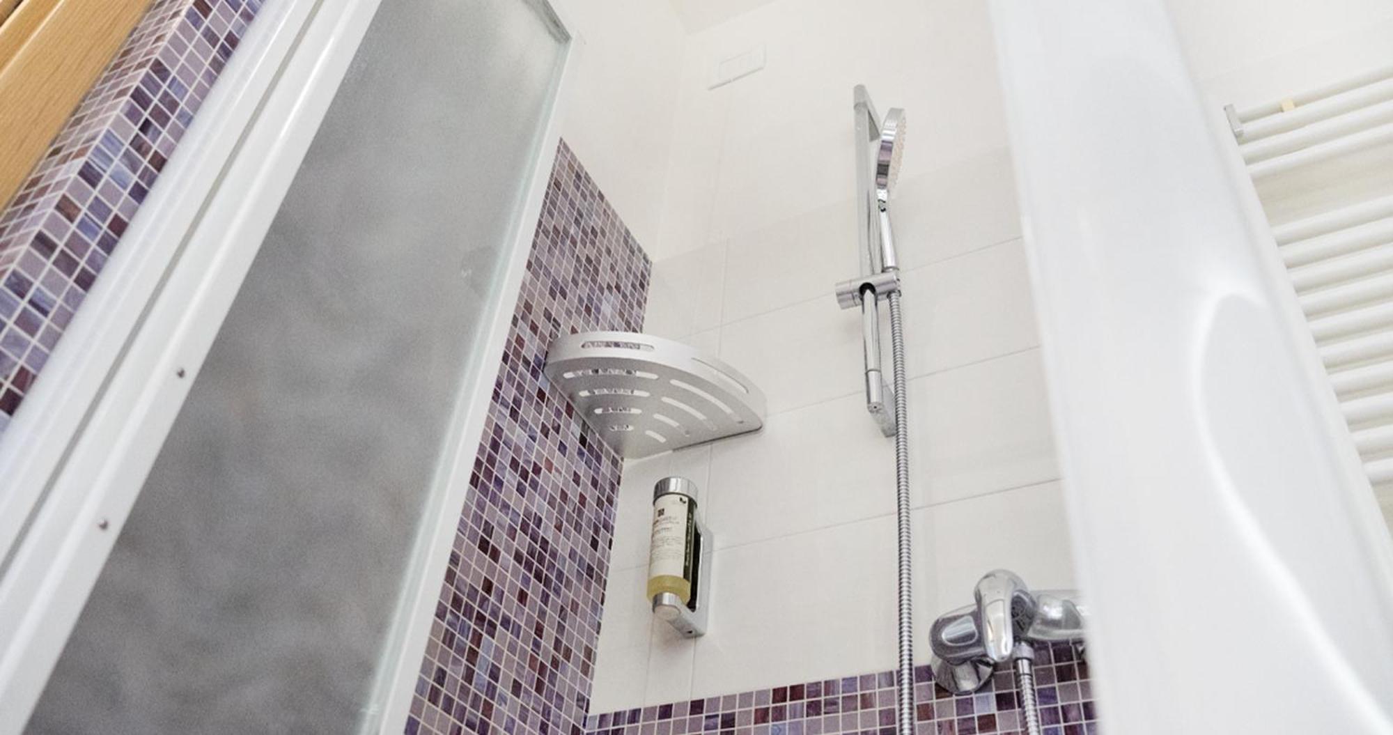 דסנזאנו דל גארדה Oleandro Apartment - Featuring A Private Garden And Access To 5 Pools מראה חיצוני תמונה