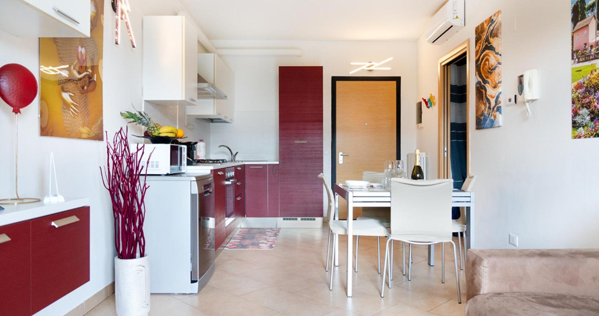 דסנזאנו דל גארדה Oleandro Apartment - Featuring A Private Garden And Access To 5 Pools מראה חיצוני תמונה